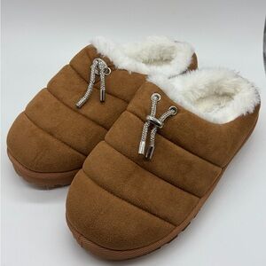 Juicy Couture Tan Faux Fur Slippers